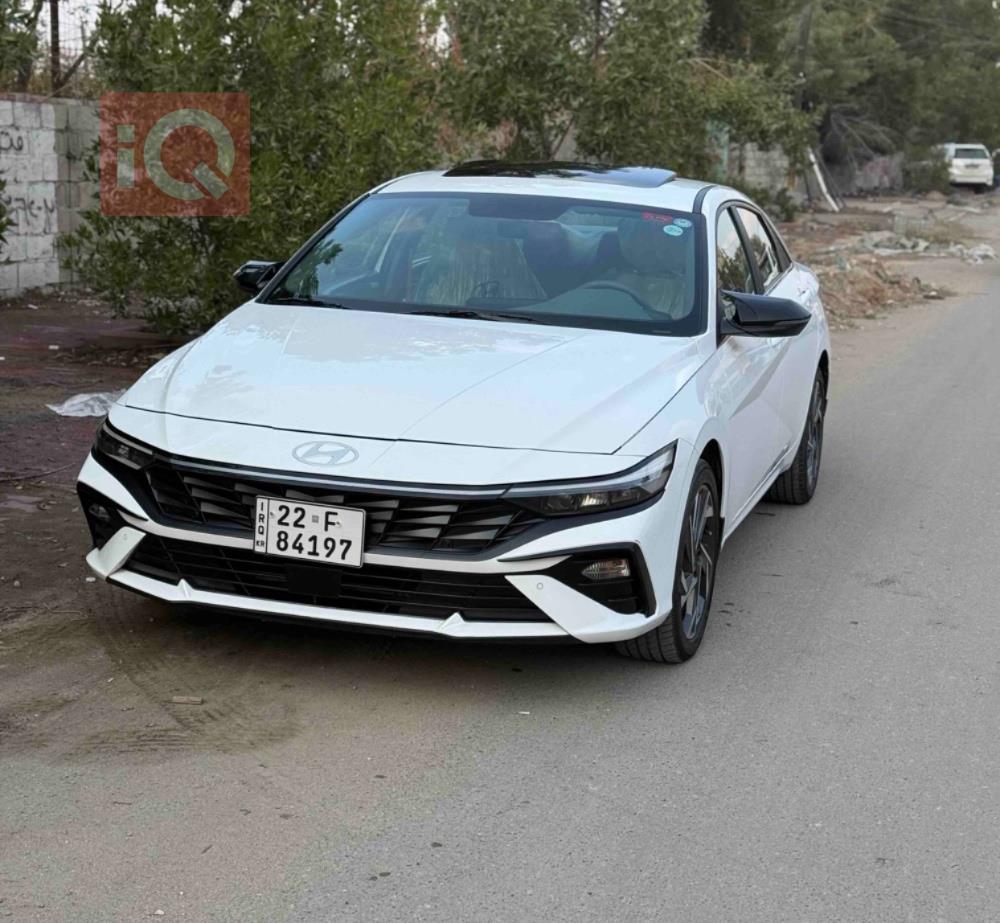 هیوندای ئەلەنترا